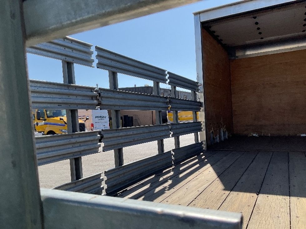 Other Truck-Light and Medium Duty Trucks-Isuzu-2021-NQR-Capitol Heights-MD-105,422\n\t\tmiles-$ 44,750 - Image 11