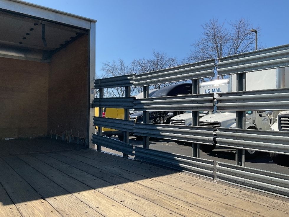 Other Truck-Light and Medium Duty Trucks-Isuzu-2021-NQR-Capitol Heights-MD-105,422\n\t\tmiles-$ 44,750 - Image 12