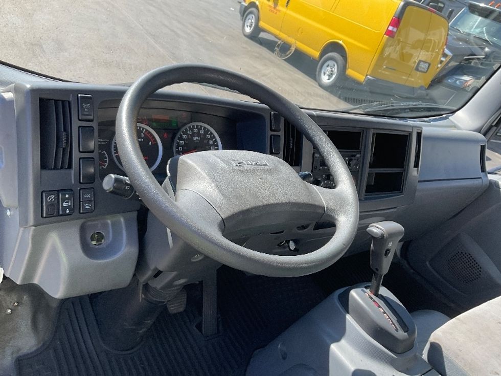 Other Truck-Light and Medium Duty Trucks-Isuzu-2021-NQR-Capitol Heights-MD-105,422\n\t\tmiles-$ 44,750 - Image 18