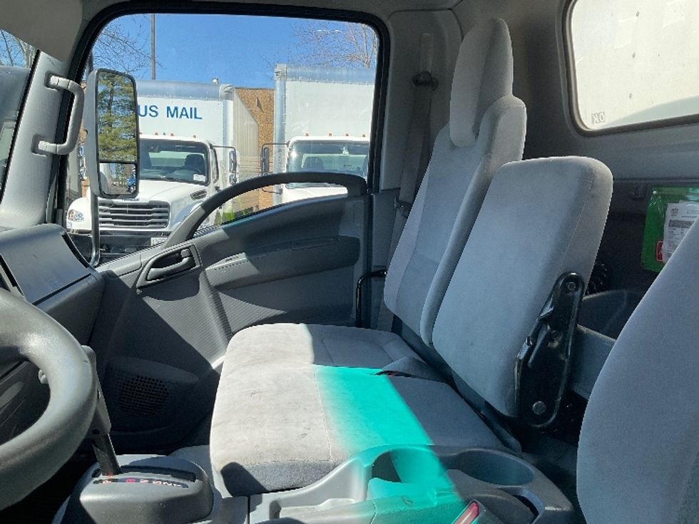 Other Truck-Light and Medium Duty Trucks-Isuzu-2021-NQR-Capitol Heights-MD-105,422\n\t\tmiles-$ 44,750 - Image 19