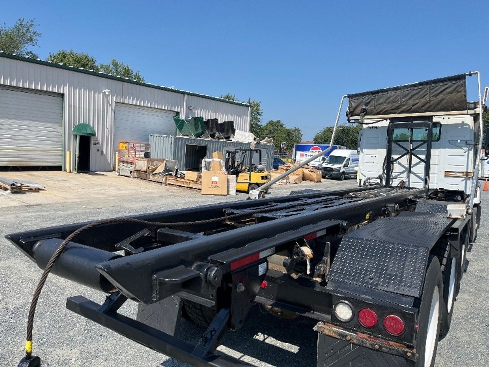 Other Truck-Light and Medium Duty Trucks-Volvo-2019-VHD64200-Concord-NC-226,741\n\t\tmiles-$ 140,000 - Image 11