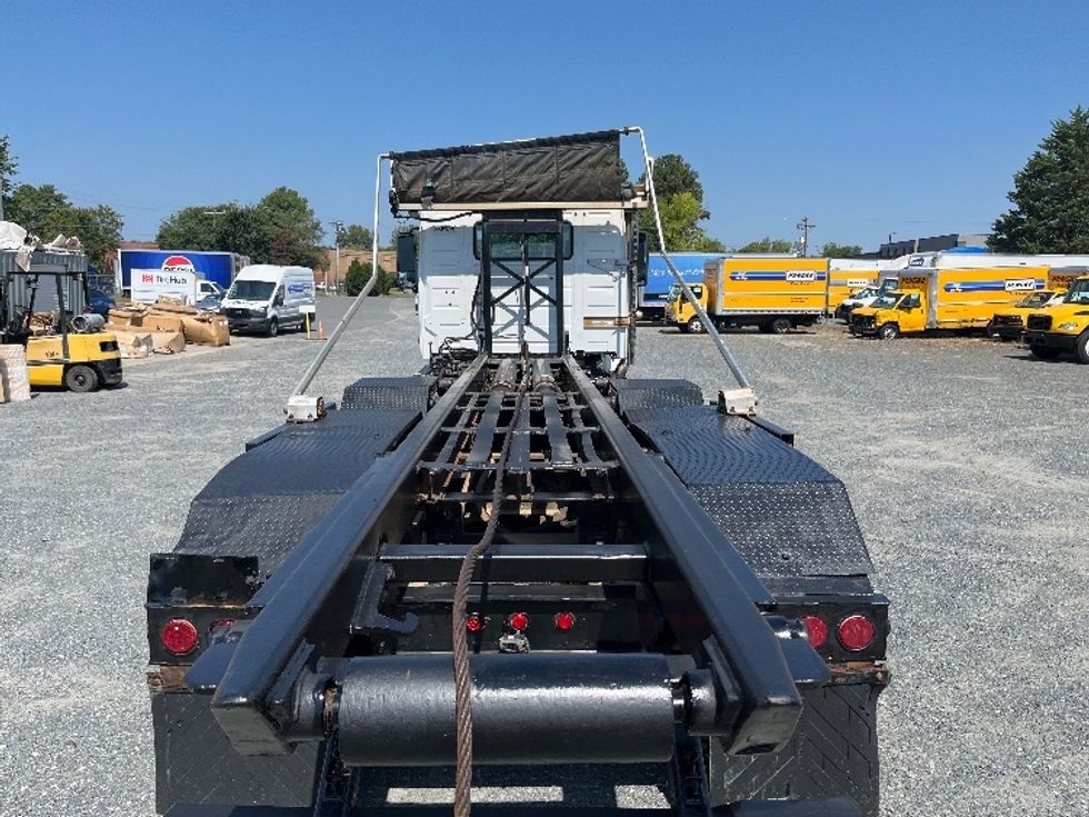 Other Truck-Light and Medium Duty Trucks-Volvo-2019-VHD64200-Concord-NC-226,741\n\t\tmiles-$ 140,000 - Image 8