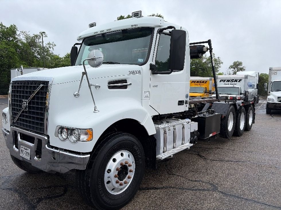 Other Truck-Light and Medium Duty Trucks-Volvo-2020-VHD64F-Dallas-TX-161,109\n\t\tmiles-$ 113,000 - Image 3
