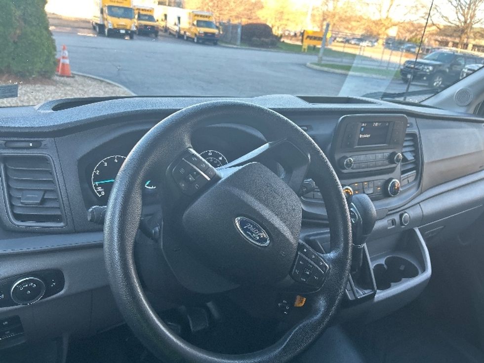 Passenger Van-Light and Medium Duty Trucks-Ford-2021-Transit 250-Chesapeake-VA-57,682\n\t\tmiles-$ 32,750 - Image 17