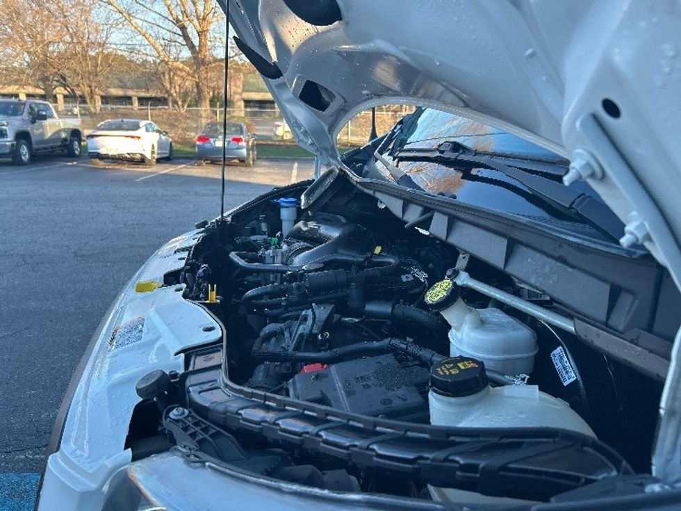 Passenger Van-Light and Medium Duty Trucks-Ford-2021-Transit 250-Chesapeake-VA-57,682\n\t\tmiles-$ 32,750 - Image 23