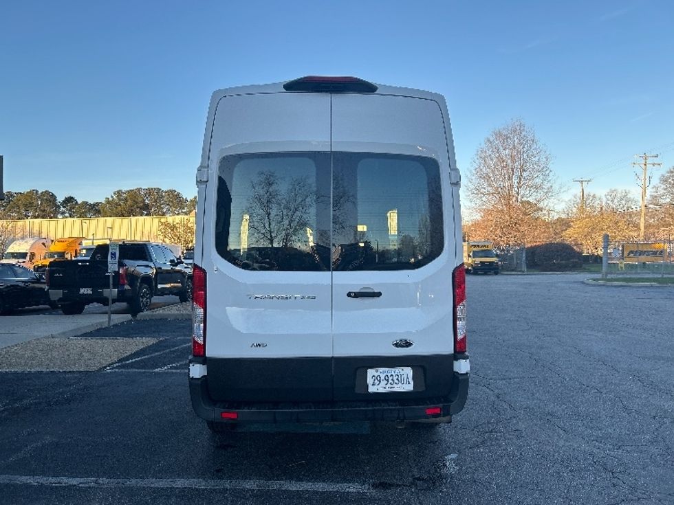 Passenger Van-Light and Medium Duty Trucks-Ford-2021-Transit 250-Chesapeake-VA-57,682\n\t\tmiles-$ 32,750 - Image 7