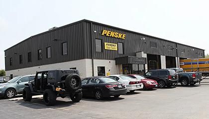 Penske Used Truck Dealer - Chicago