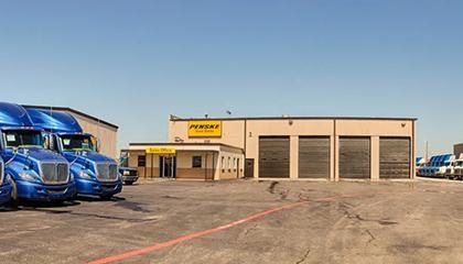 Penske Used Truck Dealer - Dallas