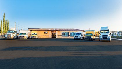 Penske Used Truck Dealer - Fontana