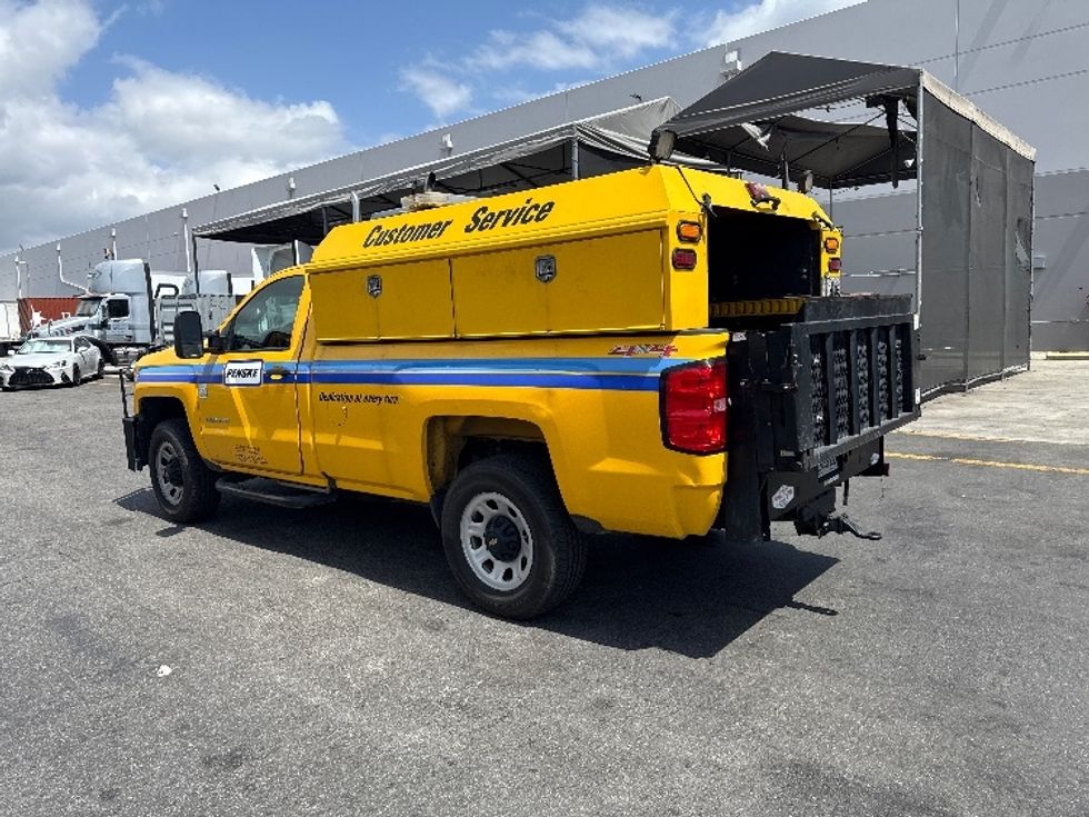 Pickup Truck-Light and Medium Duty Trucks-Chevrolet-2016-SILVERAD-City Of Industry-CA-86,232\n\t\tmiles-$ 43,605 - Image 6