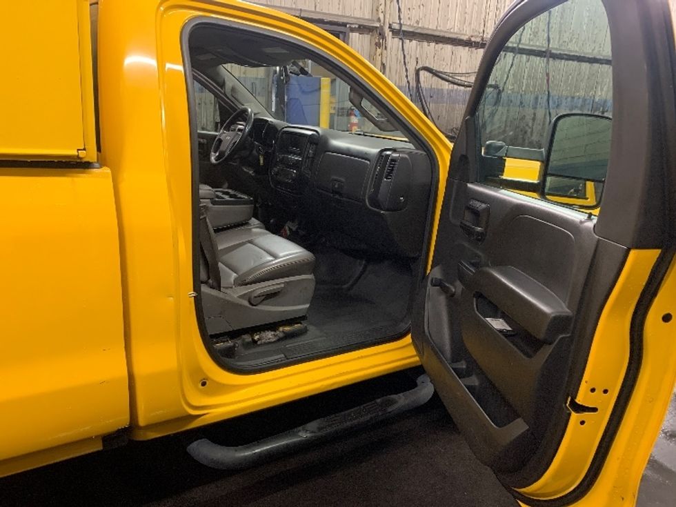 Pickup Truck-Light and Medium Duty Trucks-Chevrolet-2016-SILVERAD-City Of Industry-CA-86,334\n\t\tmiles-$ 41,000 - Image 20