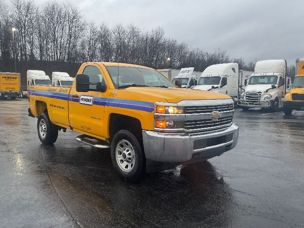Pickup Truck-Light and Medium Duty Trucks-Chevrolet-2018-SILVERAD-Akron-OH-142,808\n\t\tmiles-$ 24,750 - Image 1