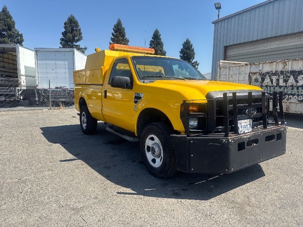 Pickup Truck-Light and Medium Duty Trucks-Ford-2008-F350-West Sacramento-CA-106,442\n\t\tmiles-$ 9,000 - Image 1