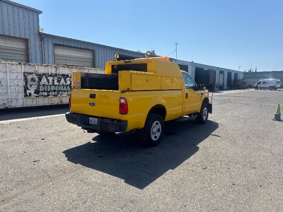 Pickup Truck-Light and Medium Duty Trucks-Ford-2008-F350-West Sacramento-CA-106,442\n\t\tmiles-$ 9,000 - Image 11