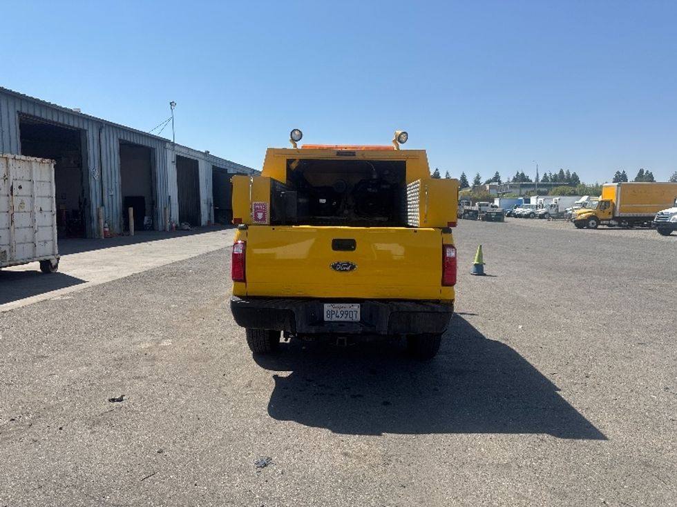 Pickup Truck-Light and Medium Duty Trucks-Ford-2008-F350-West Sacramento-CA-106,442\n\t\tmiles-$ 9,000 - Image 6