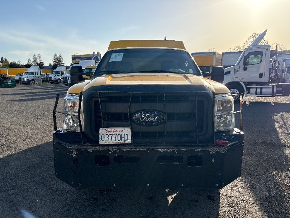 Pickup Truck-Light and Medium Duty Trucks-Ford-2012-F350-West Sacramento-CA-98,317\n\t\tmiles-$ 17,250 - Image 2