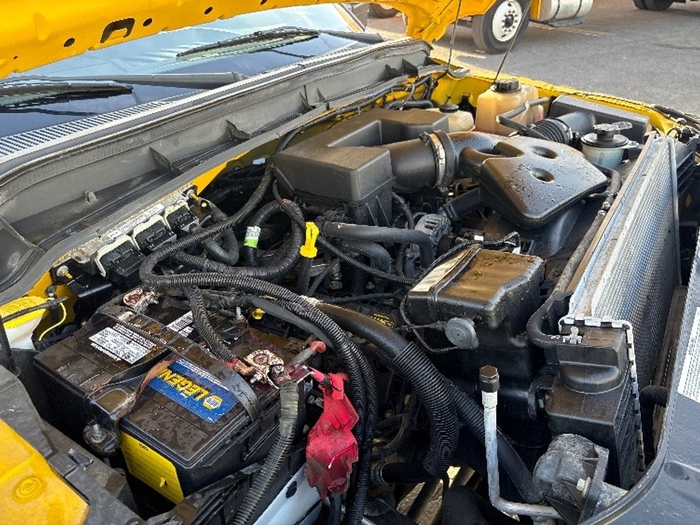 Pickup Truck-Light and Medium Duty Trucks-Ford-2012-F350-West Sacramento-CA-98,317\n\t\tmiles-$ 17,250 - Image 23