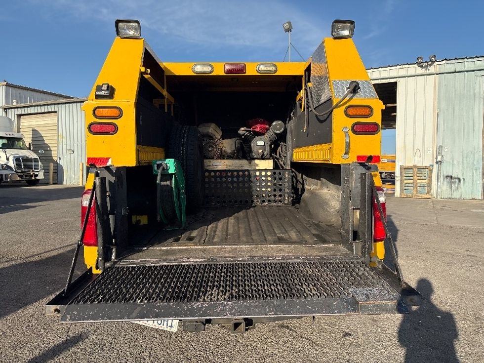 Pickup Truck-Light and Medium Duty Trucks-Ford-2012-F350-West Sacramento-CA-98,317\n\t\tmiles-$ 17,250 - Image 8