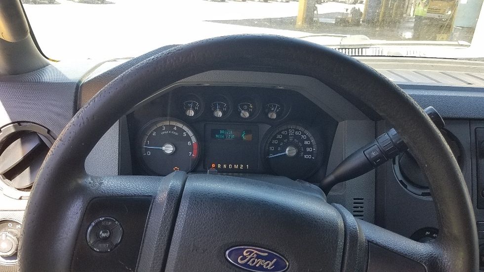 Pickup Truck-Light and Medium Duty Trucks-Ford-2013-F350-Seattle-WA-89,756\n\t\tmiles-$ 17,500 - Image 18