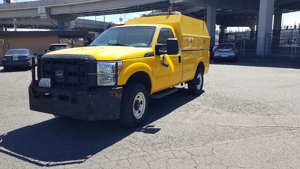 Pickup Truck-Light and Medium Duty Trucks-Ford-2013-F350-Seattle-WA-89,756\n\t\tmiles-$ 17,500 - Image 3