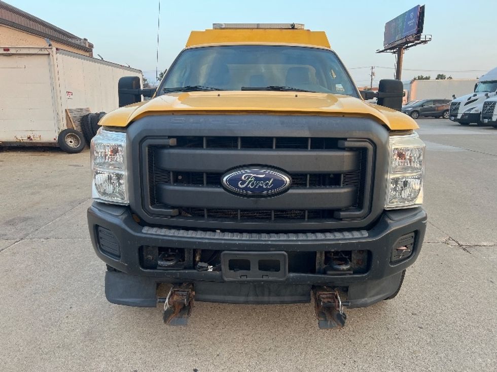Pickup Truck-Light and Medium Duty Trucks-Ford-2015-F350-Allen Park-MI-80,071\n\t\tmiles-$ 17,000 - Image 2