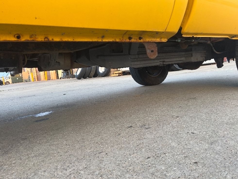 Pickup Truck-Light and Medium Duty Trucks-Ford-2015-F350-Allen Park-MI-80,071\n\t\tmiles-$ 17,000 - Image 5