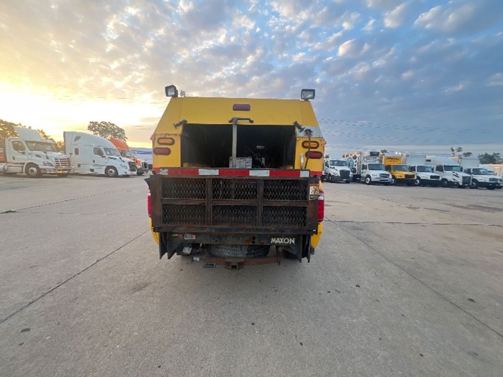 Pickup Truck-Light and Medium Duty Trucks-Ford-2015-F350-Allen Park-MI-80,071\n\t\tmiles-$ 17,000 - Image 7