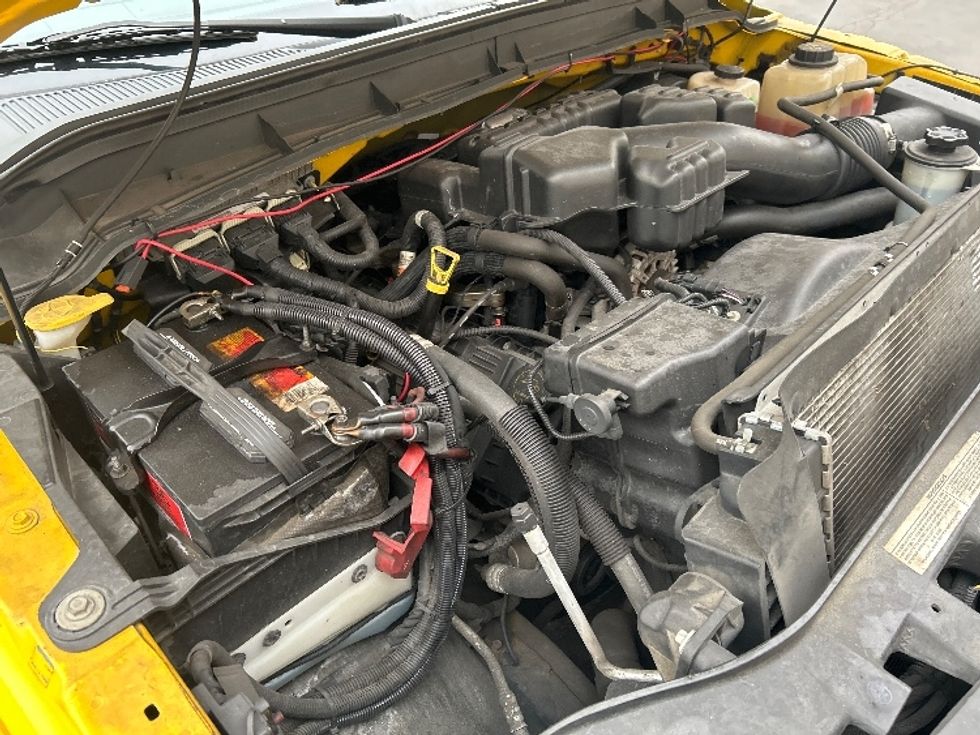 Pickup Truck-Light and Medium Duty Trucks-Ford-2015-F350-Allentown-PA-105,157\n\t\tmiles-$ 43,250 - Image 24