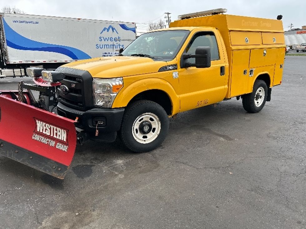 Pickup Truck-Light and Medium Duty Trucks-Ford-2015-F350-Allentown-PA-105,157\n\t\tmiles-$ 43,250 - Image 3