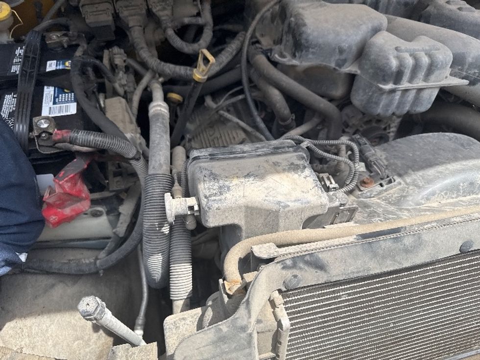 Pickup Truck-Light and Medium Duty Trucks-Ford-2015-F350-Elmira-NY-83,720\n\t\tmiles-$ 14,000 - Image 20