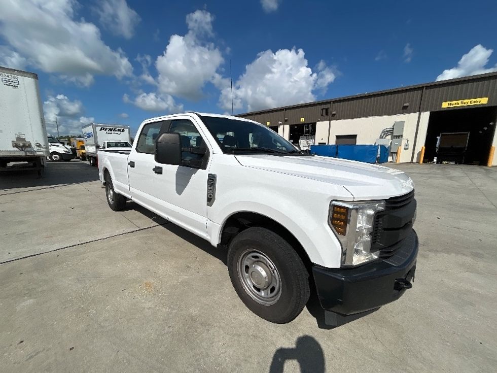 Pickup Truck-Light and Medium Duty Trucks-Ford-2019-F250-Hammond-LA-117,067\n\t\tmiles-$ 33,000 - Image 1