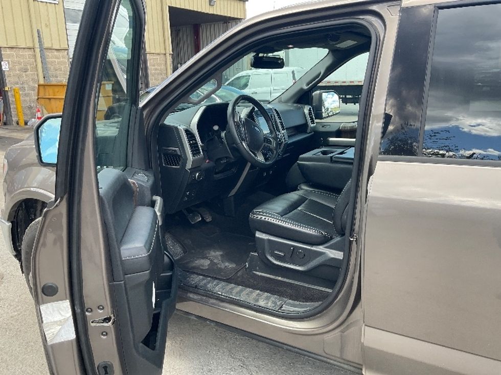 Pickup Truck-Light and Medium Duty Trucks-Ford-2020-F150-Frederick-MD-79,688\n\t\tmiles-$ 31,400 - Image 14