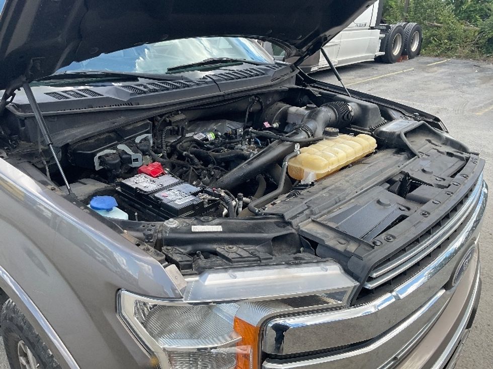 Pickup Truck-Light and Medium Duty Trucks-Ford-2020-F150-Frederick-MD-79,688\n\t\tmiles-$ 31,400 - Image 21