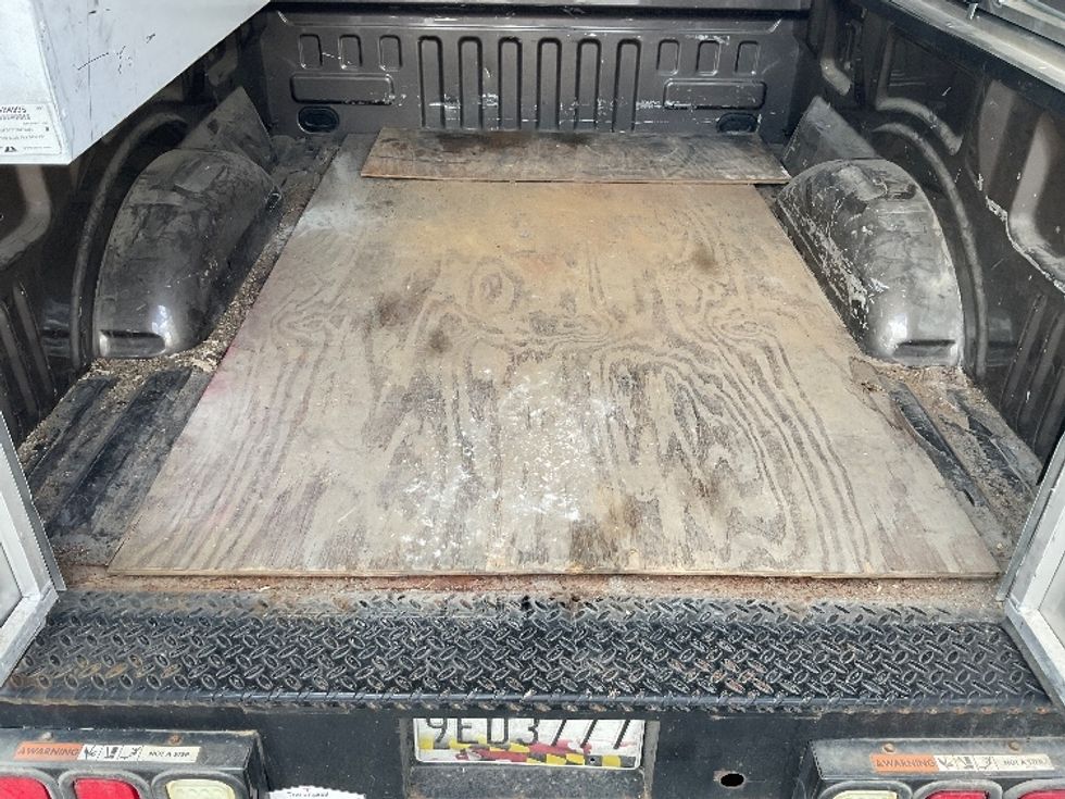 Pickup Truck-Light and Medium Duty Trucks-Ford-2020-F150-Frederick-MD-79,688\n\t\tmiles-$ 31,400 - Image 9