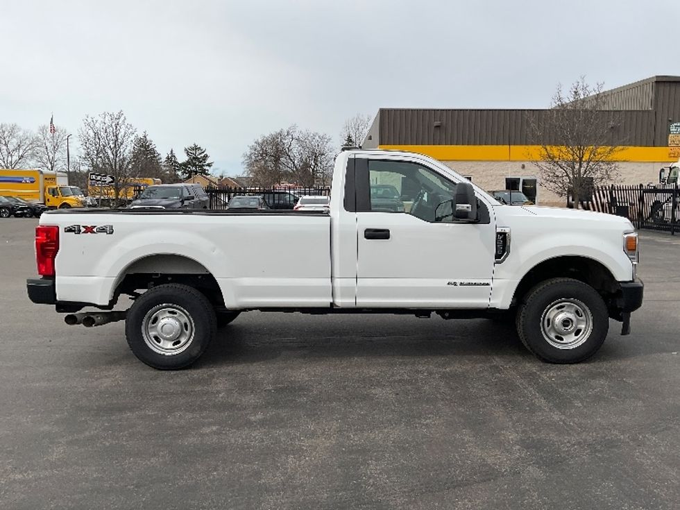 Pickup Truck-Light and Medium Duty Trucks-Ford-2020-F250-Fredonia-NY-136,455\n\t\tmiles-$ 31,500 - Image 15