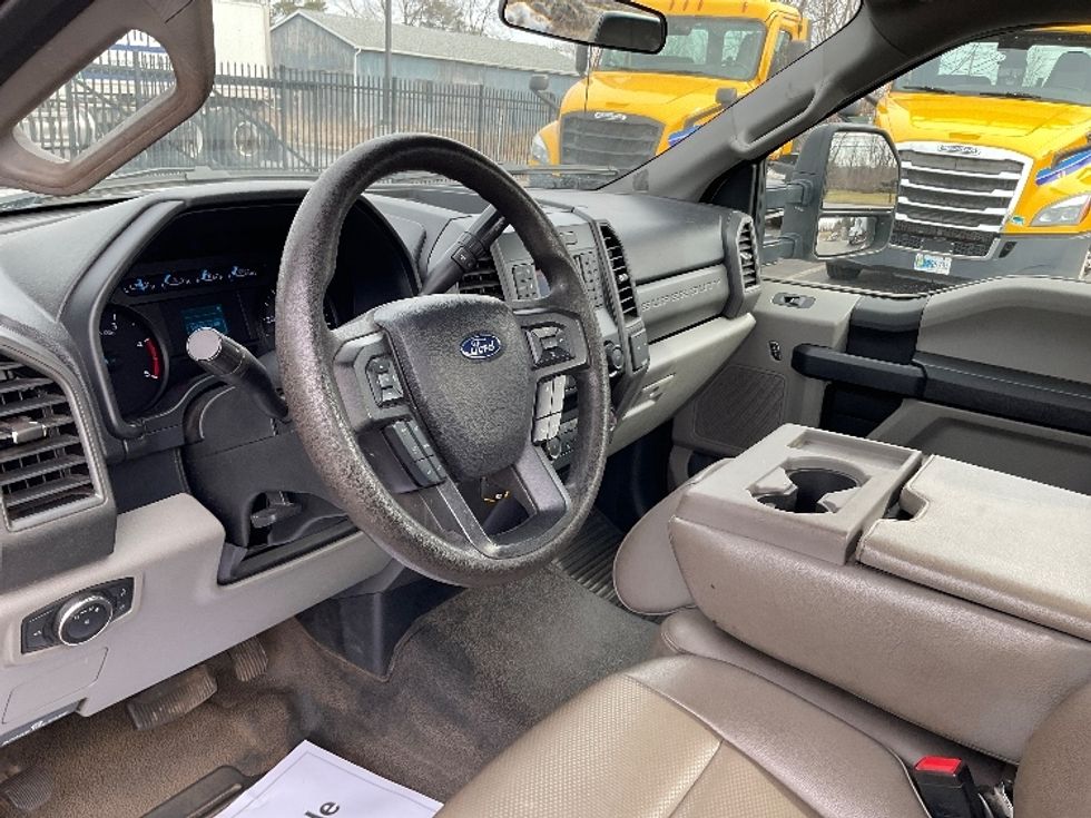 Pickup Truck-Light and Medium Duty Trucks-Ford-2020-F250-Fredonia-NY-136,455\n\t\tmiles-$ 31,500 - Image 17