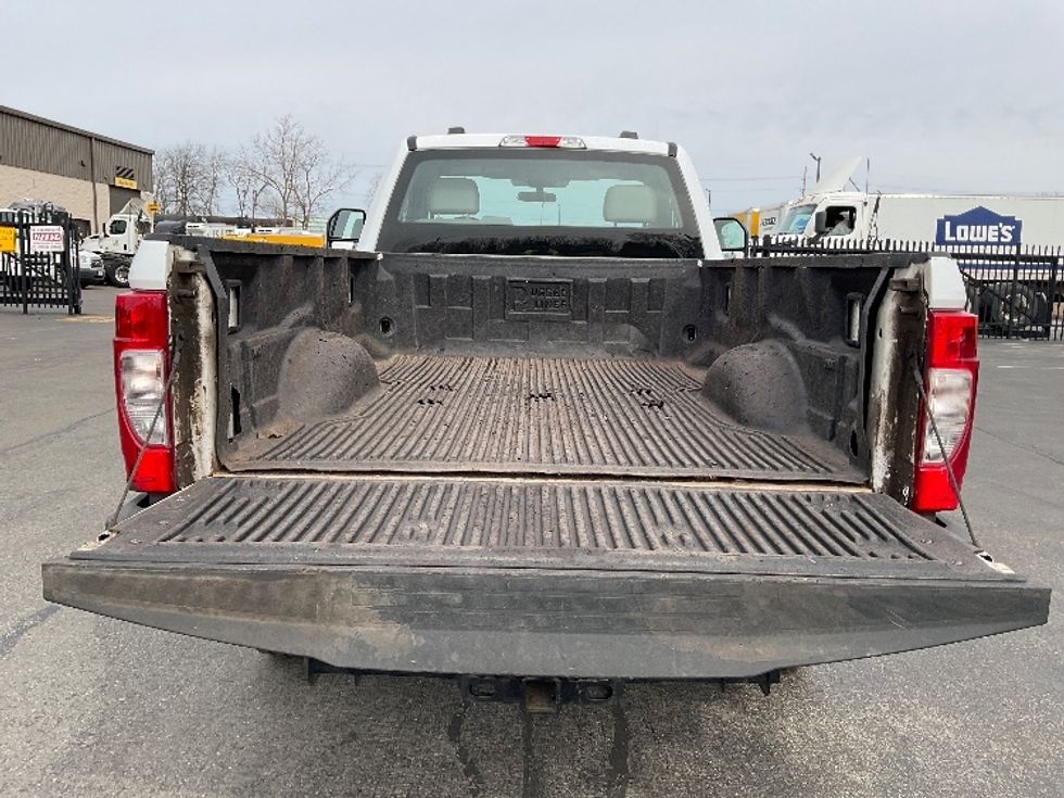 Pickup Truck-Light and Medium Duty Trucks-Ford-2020-F250-Fredonia-NY-136,455\n\t\tmiles-$ 31,500 - Image 9