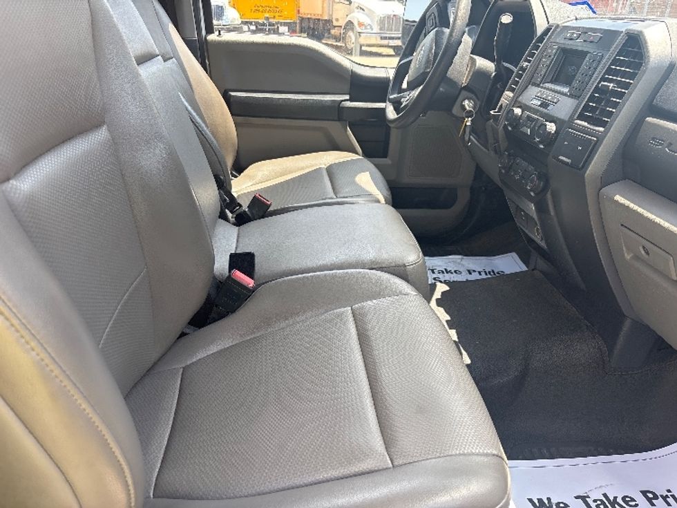 Pickup Truck-Light and Medium Duty Trucks-Ford-2020-F250-Houston-TX-139,375\n\t\tmiles-$ 32,000 - Image 18