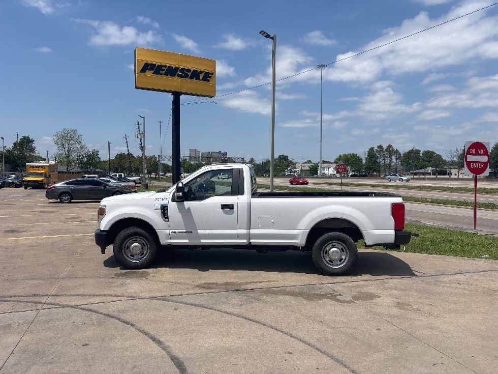 Pickup Truck-Light and Medium Duty Trucks-Ford-2020-F250-Houston-TX-139,375\n\t\tmiles-$ 32,000 - Image 4