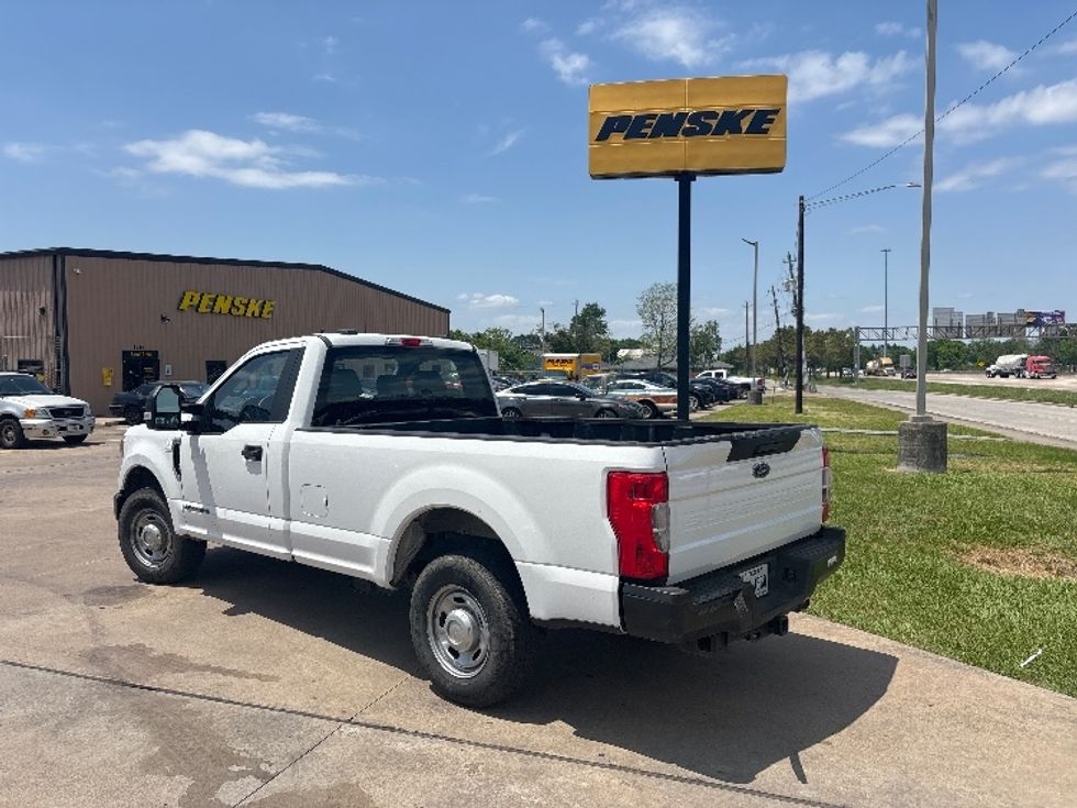 Pickup Truck-Light and Medium Duty Trucks-Ford-2020-F250-Houston-TX-139,375\n\t\tmiles-$ 32,000 - Image 6