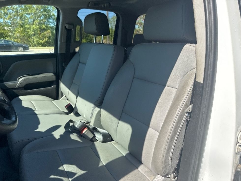 Pickup Truck-Light and Medium Duty Trucks-GMC-2019-SIERRA-Elmira-NY-15,227\n\t\tmiles-$ 42,800 - Image 18