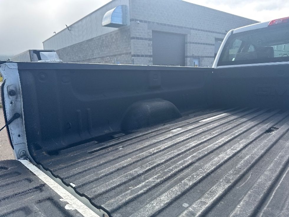 Pickup Truck-Light and Medium Duty Trucks-GMC-2019-SIERRA-Elmira-NY-29,244\n\t\tmiles-$ 33,750 - Image 10