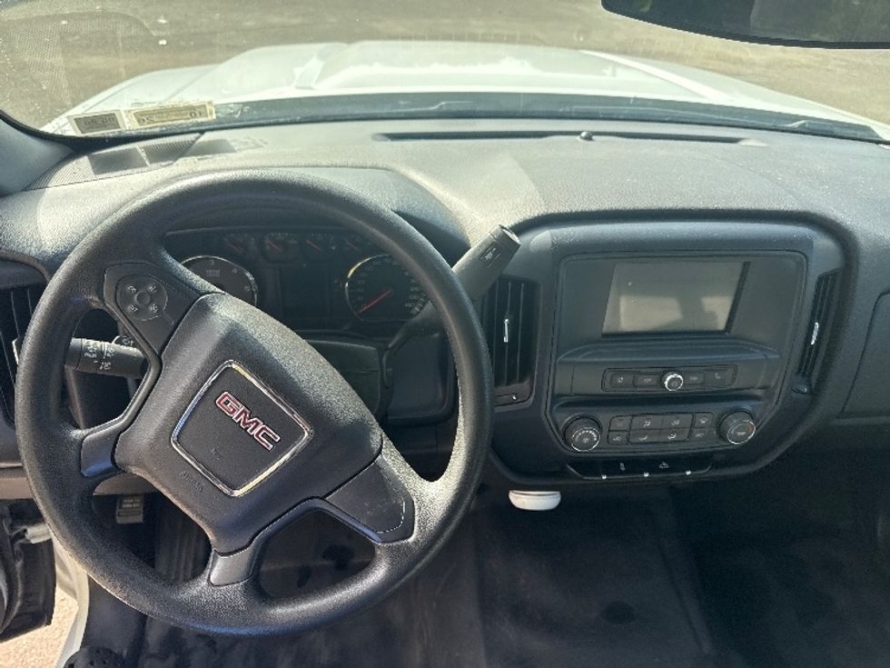 Pickup Truck-Light and Medium Duty Trucks-GMC-2019-SIERRA-Elmira-NY-29,244\n\t\tmiles-$ 33,750 - Image 17