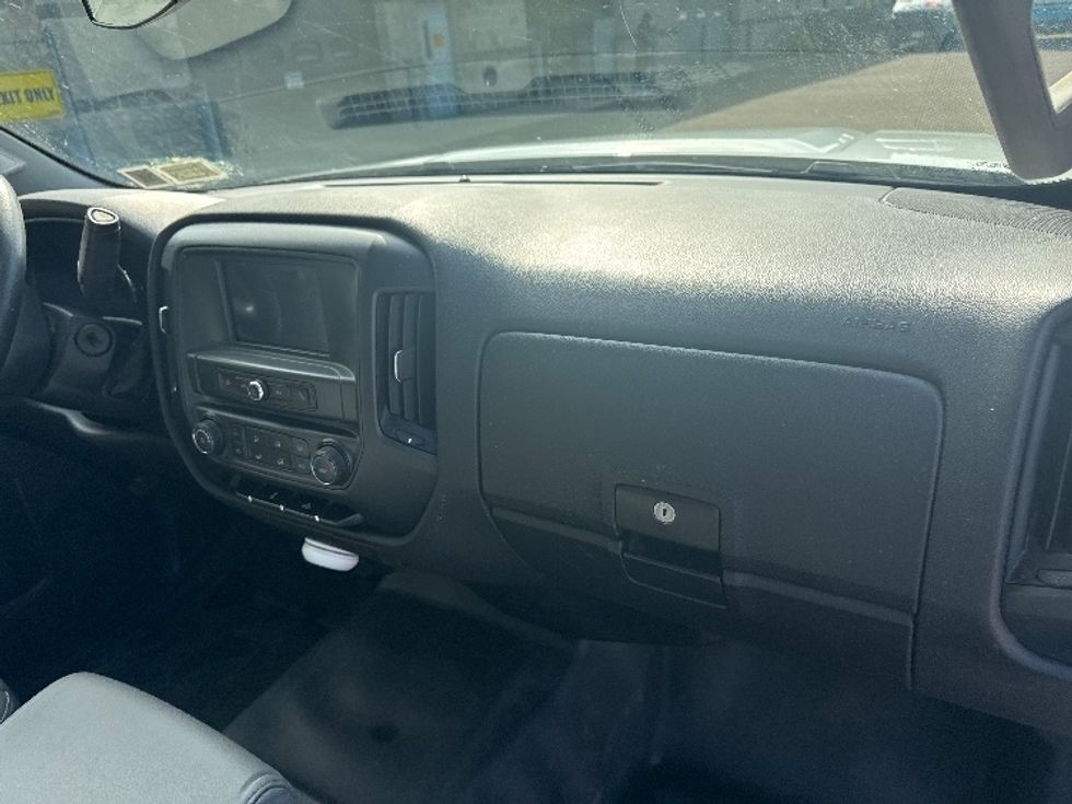 Pickup Truck-Light and Medium Duty Trucks-GMC-2019-SIERRA-Elmira-NY-29,244\n\t\tmiles-$ 33,750 - Image 22