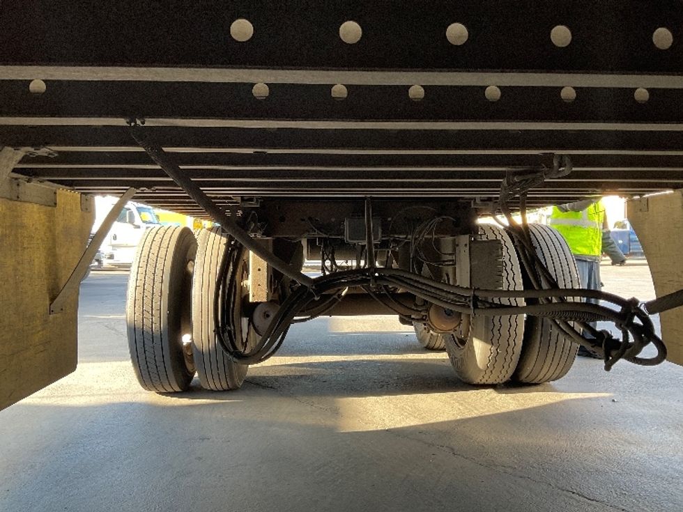 Refrigerated Trailer-Semi Trailers-CIMC VEHICLES GROUP-2015-Trailer-Kent-WA-651,818\n\t\tmiles-$ 28,250 - Image 5