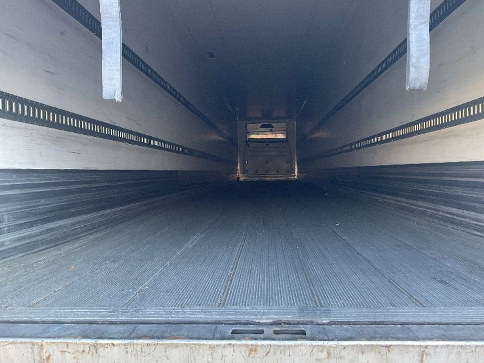 Refrigerated Trailer-Semi Trailers-CIMC VEHICLES GROUP-2015-Trailer-Kent-WA-651,818\n\t\tmiles-$ 28,250 - Image 7