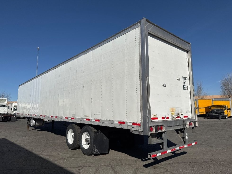 Refrigerated Trailer-Semi Trailers-CIMC VEHICLES GROUP-2015-Trailer-West Valley City-UT-897,160\n\t\tmiles-$ 18,000 - Image 3