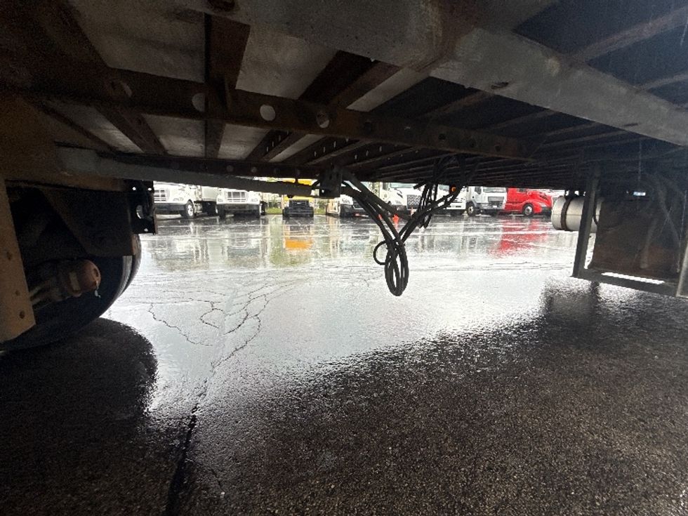 Refrigerated Trailer-Semi Trailers-CIMC VEHICLES GROUP-2016-Trailer-Milwaukee-WI-202,388\n\t\tmiles-$ 30,250 - Image 5