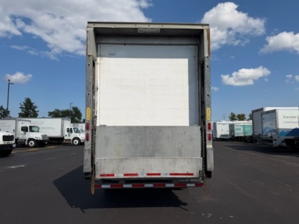 Refrigerated Trailer-Semi Trailers-CIMC VEHICLES GROUP-2016-Trailer-Sturtevant-WI-203,570\n\t\tmiles-$ 18,500 - Image 6