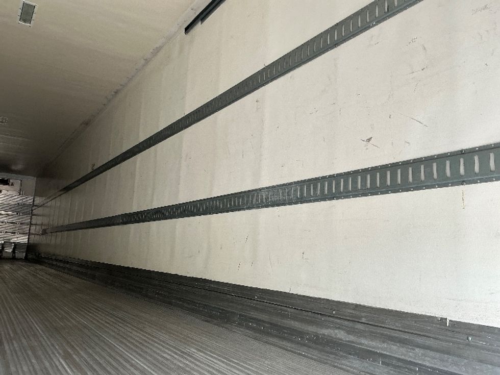 Refrigerated Trailer-Semi Trailers-Great Dane-2013-Trailer-West Columbia-SC-767,302\n\t\tmiles-$ 14,000 - Image 10